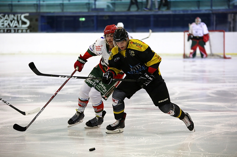Photo hockey Hockey en France - Hockey en France - Une nouvelle opposition au couteau ! Photo hockey Hockey en France - Hockey en France - Une nouvelle opposition au couteau !