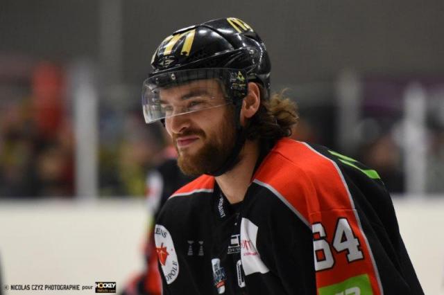 Photo hockey Hockey en France - Hockey en France : Wasquehal Lille (Les Lions) - Wasquehal, Capitale de la Région Nord-Pas-de-Calais-Picardie Photo hockey Hockey en France - Hockey en France : Wasquehal Lille (Les Lions) - Wasquehal, Capitale de la Région Nord-Pas-de-Calais-Picardie