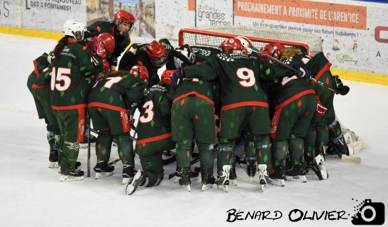 Photo hockey Hockey Féminin - Hockey Féminin - Féminines : Les Jokers font tomber le leader!