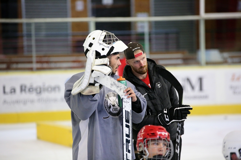 Photo hockey Hockey Mineur - Hockey Mineur : Chamonix (Les Pionniers) - Le Chamonix Elite Camp U18 a démarré ! Photo hockey Hockey Mineur - Hockey Mineur : Chamonix (Les Pionniers) - Le Chamonix Elite Camp U18 a démarré !