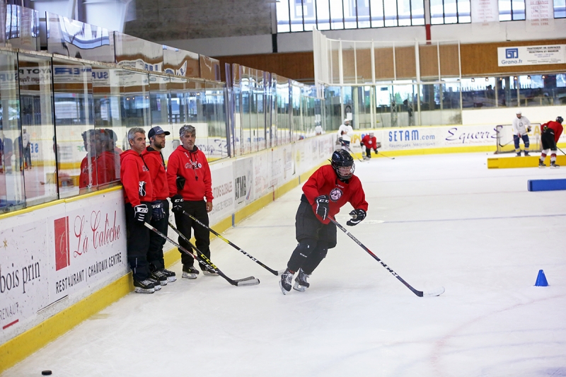 Photo hockey Hockey Mineur - Hockey Mineur : Chamonix (Les Pionniers) - Le Chamonix Elite Camp U18 a démarré ! Photo hockey Hockey Mineur - Hockey Mineur : Chamonix (Les Pionniers) - Le Chamonix Elite Camp U18 a démarré !