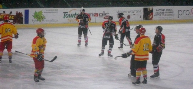Photo hockey Hockey Mineur - Hockey Mineur - U20 - Bordeaux vs Orléans Photo hockey Hockey Mineur - Hockey Mineur - U20 - Bordeaux vs Orléans