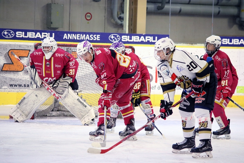 Photo hockey Hockey Mineur - Hockey Mineur - U20 Elite : Le HC74 en contrôle Photo hockey Hockey Mineur - Hockey Mineur - U20 Elite : Le HC74 en contrôle