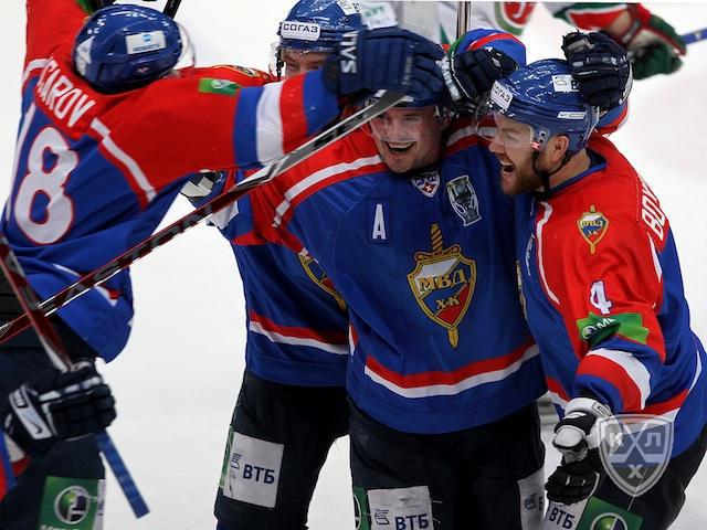 Photo hockey KHL - Kontinental Hockey League - KHL - Kontinental Hockey League - KHL : Balashikha si près de l