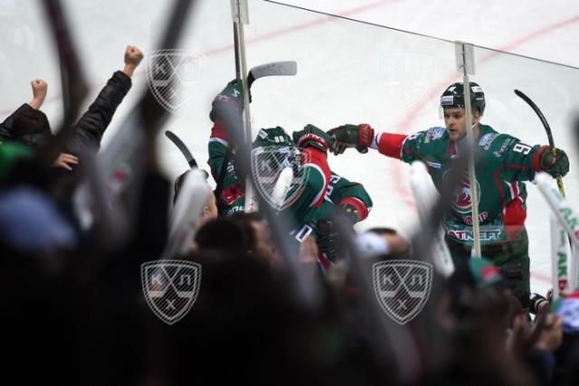Photo hockey KHL - Kontinental Hockey League - KHL - Kontinental Hockey League - KHL : Comme une odeur de métal