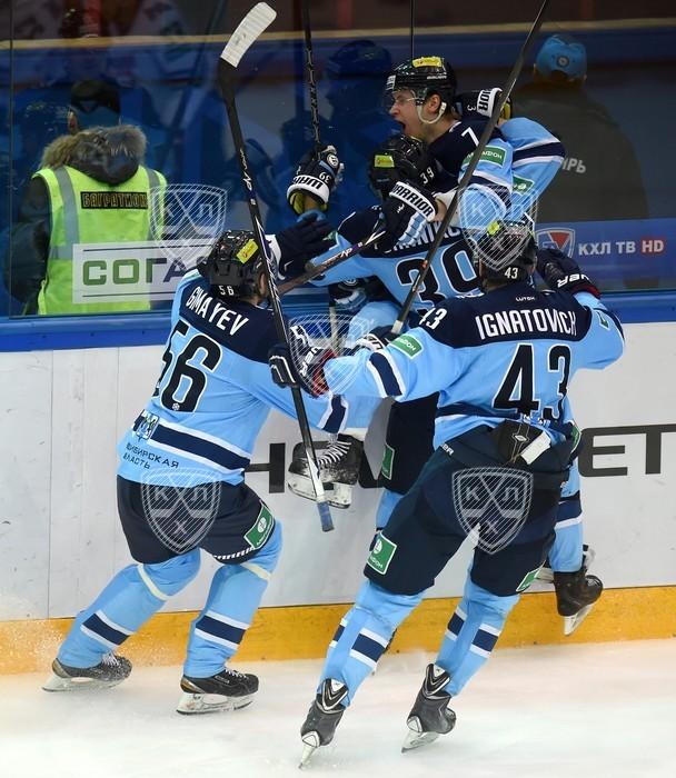 Photo hockey KHL - Kontinental Hockey League - KHL - Kontinental Hockey League - KHL : Le champion est tombé
