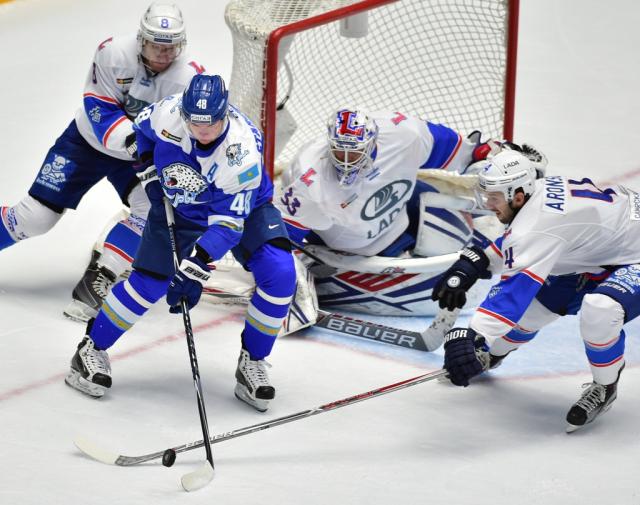 Photo hockey KHL - Kontinental Hockey League - KHL - Kontinental Hockey League - KHL : Le Lada passe la quatrième