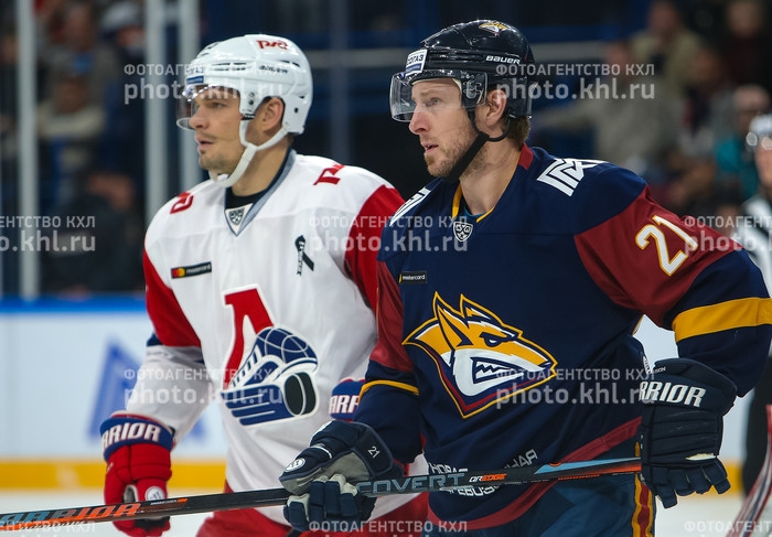 Photo hockey KHL - Kontinental Hockey League - KHL - Kontinental Hockey League - KHL : Les Métallos font dérailler le train Photo hockey KHL - Kontinental Hockey League - KHL - Kontinental Hockey League - KHL : Les Métallos font dérailler le train