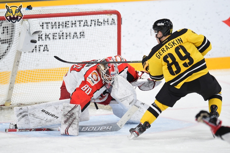 Photo hockey KHL - Kontinental Hockey League - KHL - Kontinental Hockey League - KHL : Pas enterré