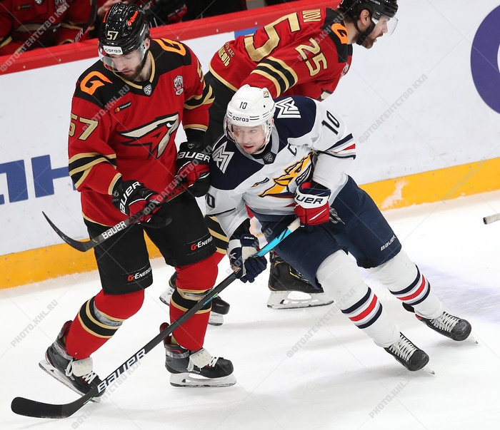 Photo hockey KHL - Kontinental Hockey League ARCHIVES - KHL - Kontinental Hockey League ARCHIVES - KHL : 8 dans l\