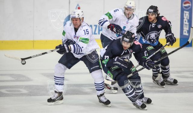 Photo hockey KHL - Kontinental Hockey League ARCHIVES - KHL - Kontinental Hockey League ARCHIVES - KHL : Deux mois de lutte acharnée