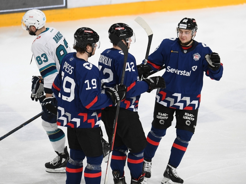 Photo hockey KHL - Kontinental Hockey League ARCHIVES - KHL - Kontinental Hockey League ARCHIVES - KHL : Doucement mais sûrement