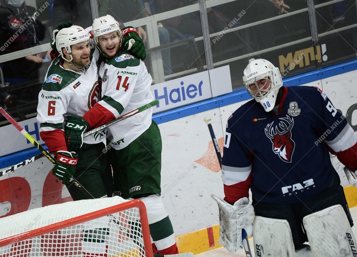Photo hockey KHL - Kontinental Hockey League ARCHIVES - KHL - Kontinental Hockey League ARCHIVES - KHL : Et de trois !