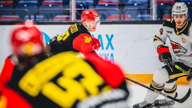Photo hockey KHL - Kontinental Hockey League ARCHIVES - KHL - Kontinental Hockey League ARCHIVES - KHL : Oiseau de proie