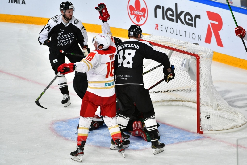 Photo hockey KHL - Kontinental Hockey League ARCHIVES - KHL - Kontinental Hockey League ARCHIVES - KHL : Suspense et intensité