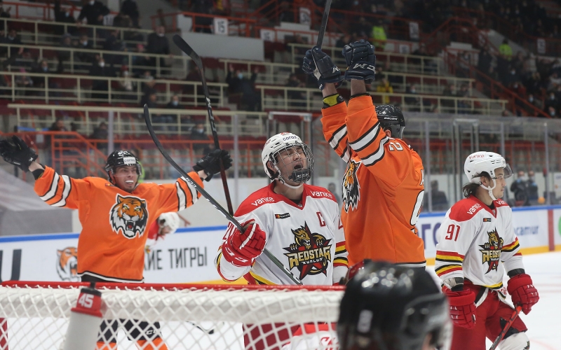 Photo hockey KHL - Kontinental Hockey League ARCHIVES - KHL - Kontinental Hockey League ARCHIVES - KHL : Un second Amur