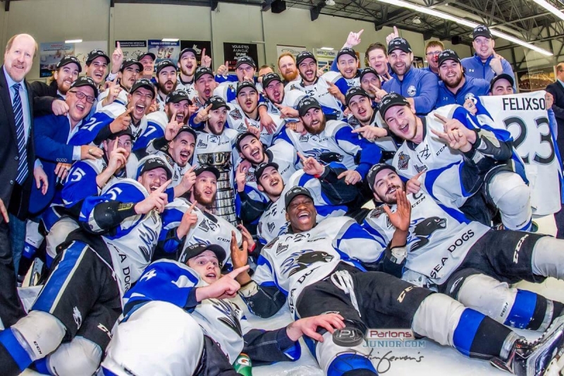 Photo hockey LHJMQ - Ligue de Hockey Junior Majeur du Québec ARCHIVES - LHJMQ - Ligue de Hockey Junior Majeur du Québec ARCHIVES - LHJMQ : Félicitations aux SeaDogs Photo hockey LHJMQ - Ligue de Hockey Junior Majeur du Québec ARCHIVES - LHJMQ - Ligue de Hockey Junior Majeur du Québec ARCHIVES - LHJMQ : Félicitations aux SeaDogs