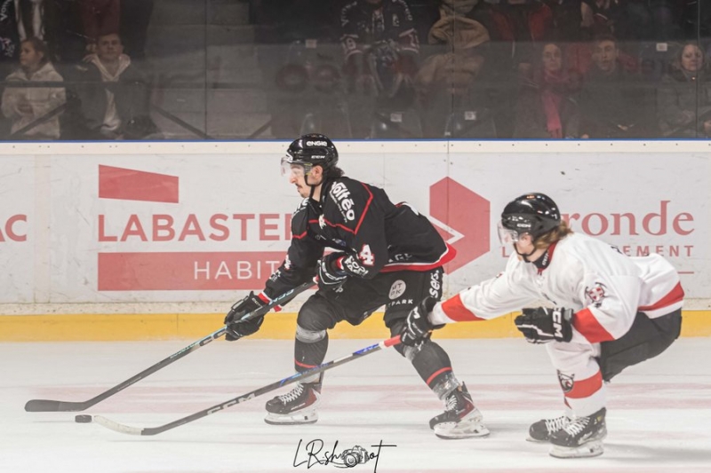Photo hockey Ligue Magnus - Ligue Magnus  : 19ème journée : Bordeaux vs Chamonix  - Les Boxers en prennent une 8ème contre des Pionniers conquérants