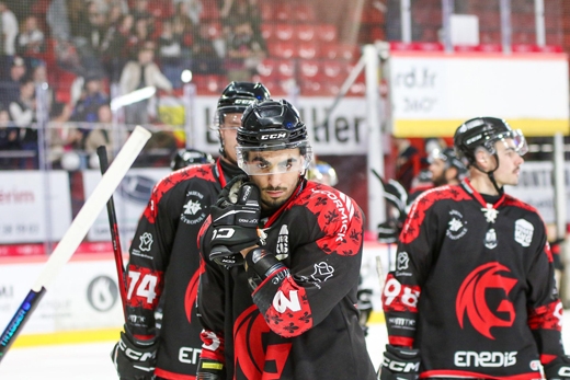 Photo hockey Ligue Magnus - Ligue Magnus  : 29ème journée : Amiens  vs Anglet - Victoire dans la douleur pour Amiens face à Anglet