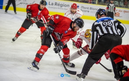 Photo hockey Ligue Magnus - Ligue Magnus  : 2ème journée : Chamonix  vs Briançon  - 2ème journée - Chamonix vs Briançon