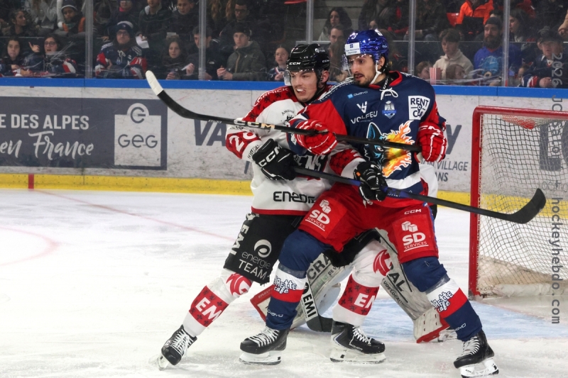 Photo hockey Ligue Magnus - Ligue Magnus  : 34ème journée : Grenoble  vs Amiens  - Grenoble s’extirpe des griffes Amiénoises