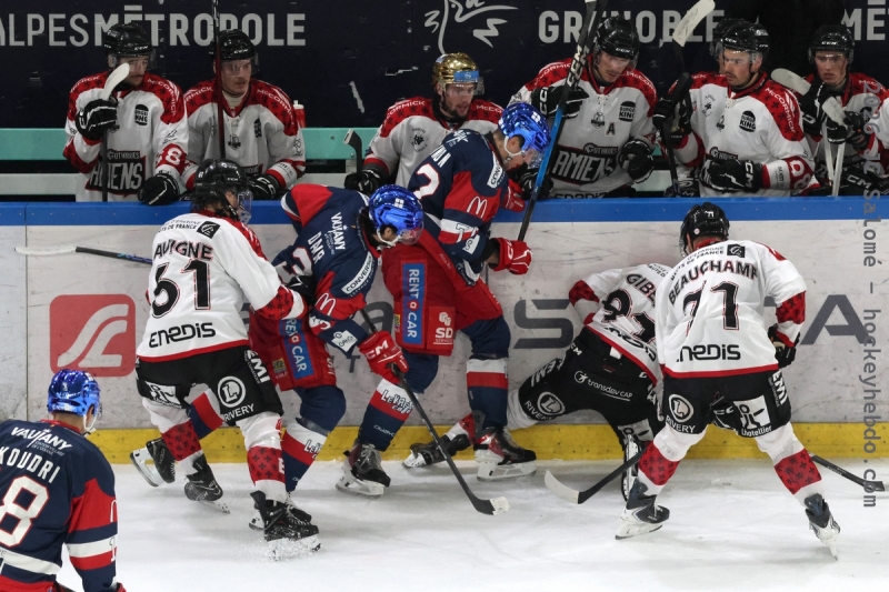 Photo hockey Ligue Magnus - Ligue Magnus  : 34ème journée : Grenoble  vs Amiens  - Grenoble s’extirpe des griffes Amiénoises