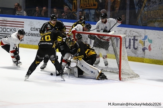 Photo hockey Ligue Magnus - Ligue Magnus  : 34ème journée : Rouen vs Chamonix  - Rouen gagne non sans mal.