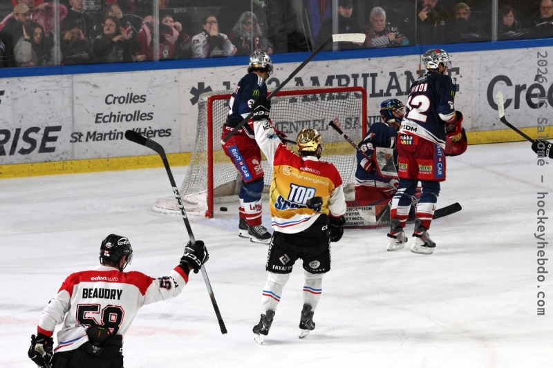 Photo hockey Ligue Magnus - Ligue Magnus  : 36ème journée : Grenoble  vs Bordeaux - Grenoble domine Bordeaux