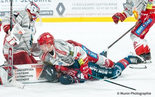 Photo hockey Ligue Magnus - Ligue Magnus  : 37ème journée : Angers  vs Grenoble  - Victoire des Ducs face à Grenoble