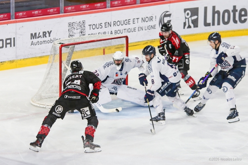 Photo hockey Ligue Magnus - Ligue Magnus  : 38ème journée : Amiens  vs Angers  - Amiens fait tomber Angers