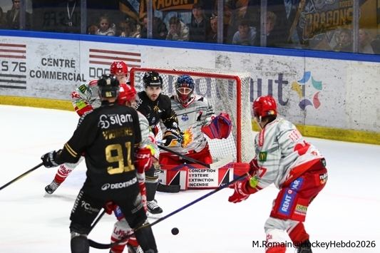 Photo hockey Ligue Magnus - Ligue Magnus : 39ème journée : Rouen vs Grenoble - LM : Rouen accentue son leader ship. Photo hockey Ligue Magnus - Ligue Magnus : 39ème journée : Rouen vs Grenoble - LM : Rouen accentue son leader ship.