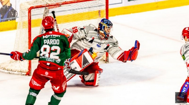Photo hockey Ligue Magnus - Ligue Magnus  : 43ème journée : Cergy-Pontoise vs Grenoble  - Grenoble valide sa deuxième place à Cergy