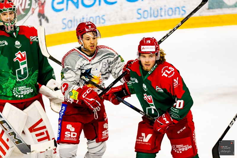 Photo hockey Ligue Magnus - Ligue Magnus  : 8ème journée : Cergy-Pontoise vs Grenoble  - Cergy donne du fil à retordre à Grenoble