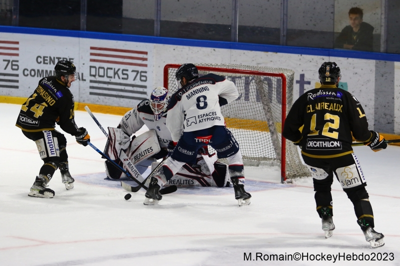 Photo hockey Ligue Magnus - Ligue Magnus - 1/2 finale match 1 : Rouen vs Angers - LM : Première pierre pour Rouen Photo hockey Ligue Magnus - Ligue Magnus - 1/2 finale match 1 : Rouen vs Angers - LM : Première pierre pour Rouen