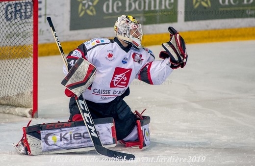 Photo hockey Ligue Magnus - Ligue Magnus - 1/2 finale match 2 : Grenoble vs Amiens - Grenoble double (péniblement) la mise Photo hockey Ligue Magnus - Ligue Magnus - 1/2 finale match 2 : Grenoble vs Amiens - Grenoble double (péniblement) la mise