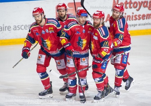 Photo hockey Ligue Magnus - Ligue Magnus - 1/2 finale match 2 : Grenoble vs Amiens - Grenoble double (péniblement) la mise Photo hockey Ligue Magnus - Ligue Magnus - 1/2 finale match 2 : Grenoble vs Amiens - Grenoble double (péniblement) la mise
