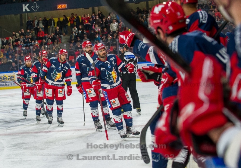 Photo hockey Ligue Magnus - Ligue Magnus - 1/2 finale match 2 : Grenoble  vs Cergy-Pontoise - La réussite au rendez-vous! 