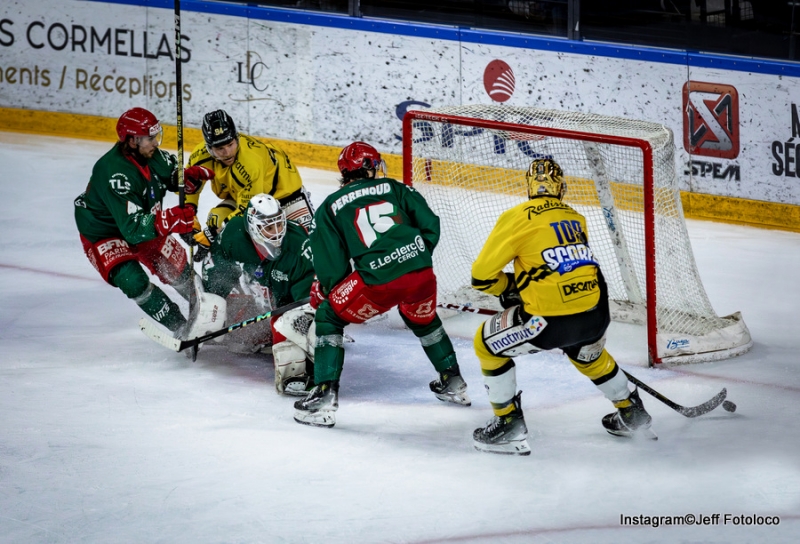 Photo hockey Ligue Magnus - Ligue Magnus - 1/2 Finale match 4 : Cergy-Pontoise vs Rouen - PO demi finale, M4 : Rouen défendra son titre en finale ! Photo hockey Ligue Magnus - Ligue Magnus - 1/2 Finale match 4 : Cergy-Pontoise vs Rouen - PO demi finale, M4 : Rouen défendra son titre en finale !