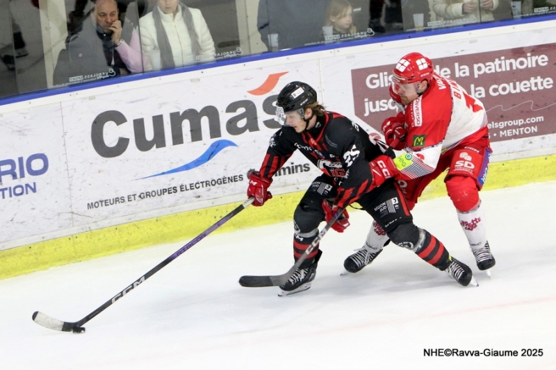 Photo hockey Ligue Magnus - Ligue Magnus - 1/4 de Finale - Match 4 : Nice vs Grenoble - Les Isérois font le minimum ! Photo hockey Ligue Magnus - Ligue Magnus - 1/4 de Finale - Match 4 : Nice vs Grenoble - Les Isérois font le minimum !