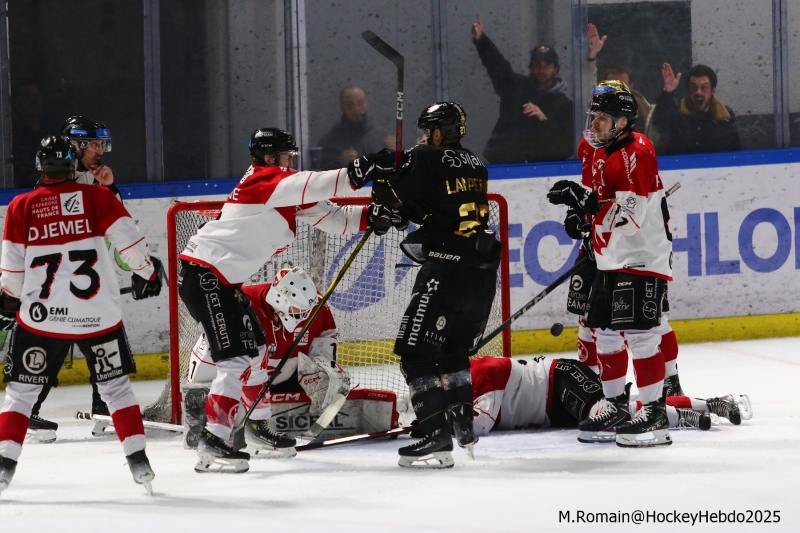 Photo hockey Ligue Magnus - Ligue Magnus - 1/4 de Finale - Match 7 : Rouen vs Amiens - Les Gothiques s’offrent une demi-finale Photo hockey Ligue Magnus - Ligue Magnus - 1/4 de Finale - Match 7 : Rouen vs Amiens - Les Gothiques s’offrent une demi-finale