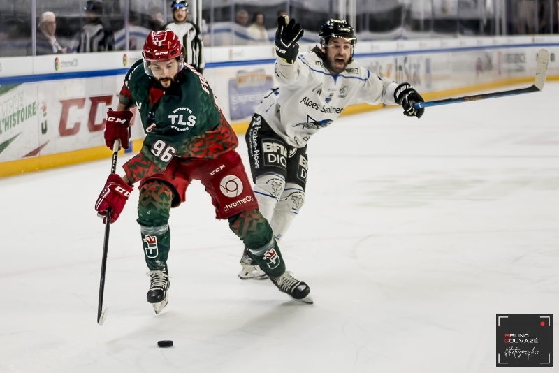 Photo hockey Ligue Magnus - Ligue Magnus - 1/4 finale match 1 : Cergy-Pontoise vs Gap - Le Jokers ouvrent la série Photo hockey Ligue Magnus - Ligue Magnus - 1/4 finale match 1 : Cergy-Pontoise vs Gap - Le Jokers ouvrent la série