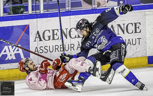 Photo hockey Ligue Magnus - Ligue Magnus : 10ème journée : Cergy-Pontoise vs Gap  - Les Jokers se libèrent en prolongation