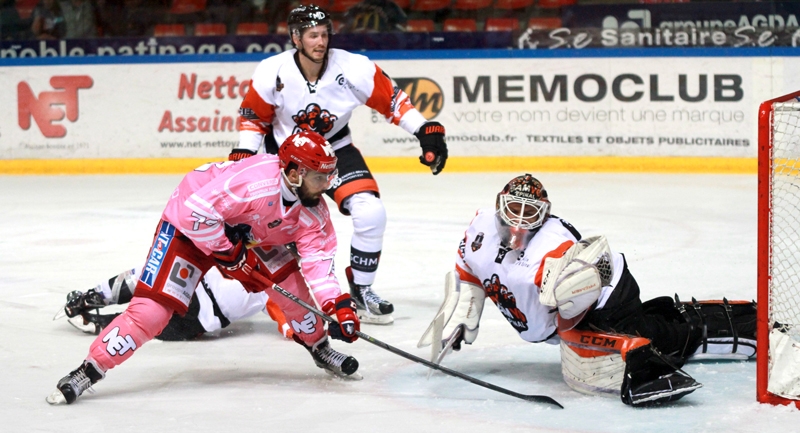 Photo hockey Ligue Magnus - Ligue Magnus : 10ème journée : Grenoble  vs Epinal  - Octobre rose à Pôle Sud