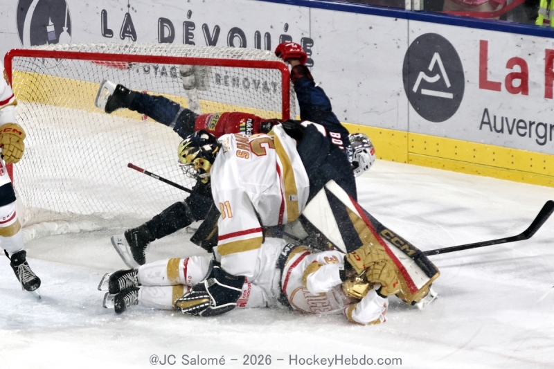 Photo hockey Ligue Magnus - Ligue Magnus : 10ème journée : Grenoble vs Nice - Grenoble écrase Nice et confirme sa domination en Magnus Photo hockey Ligue Magnus - Ligue Magnus : 10ème journée : Grenoble vs Nice - Grenoble écrase Nice et confirme sa domination en Magnus