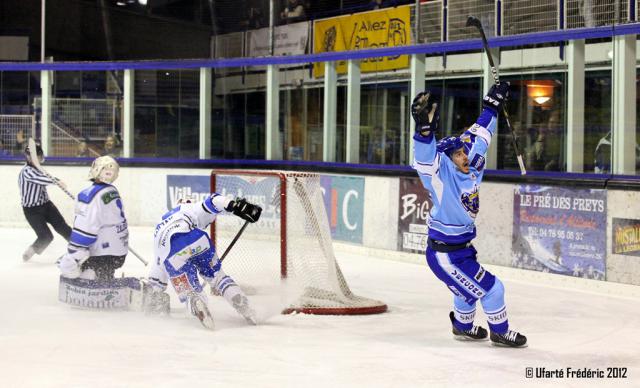 Photo hockey Ligue Magnus - Ligue Magnus : 10ème journée : Villard-de-Lans vs Gap - Les Rapaces surprennent les Ours Photo hockey Ligue Magnus - Ligue Magnus : 10ème journée : Villard-de-Lans vs Gap - Les Rapaces surprennent les Ours