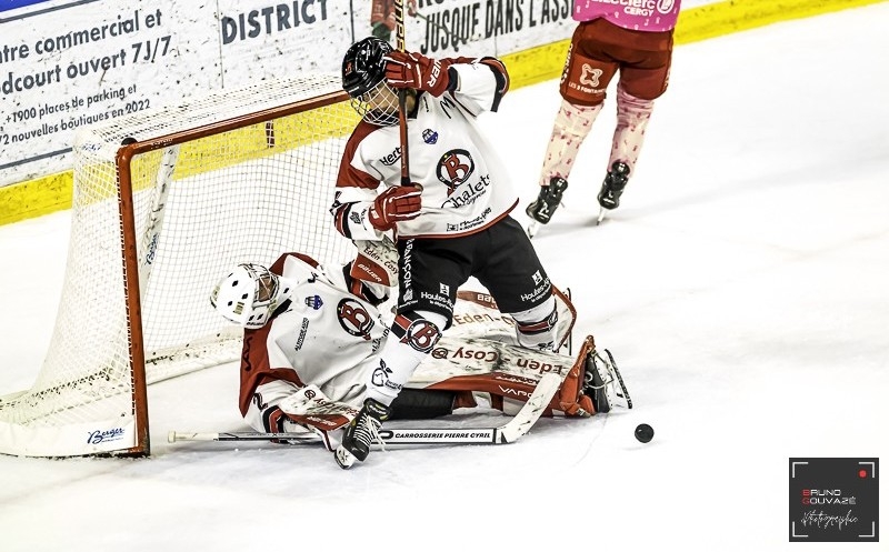 Photo hockey Ligue Magnus - Ligue Magnus : 10ème journée : Cergy-Pontoise vs Briançon  - Les Diables rouges ressortent de leur boite face aux Jokers