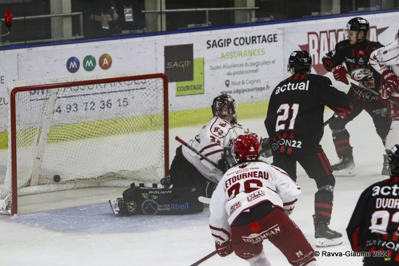 Photo hockey Ligue Magnus - Ligue Magnus : 10ème journée : Nice vs Briançon  - Victoire de Nice face à Briançon