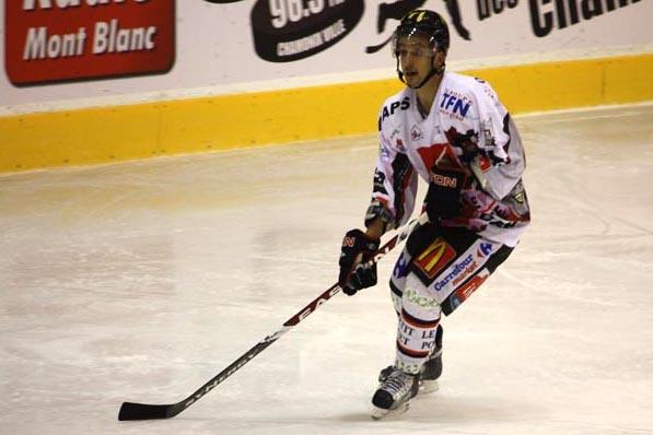 Photo hockey Ligue Magnus - Ligue Magnus : 11ème journée : Chamonix  vs Amiens  - Si près du but...