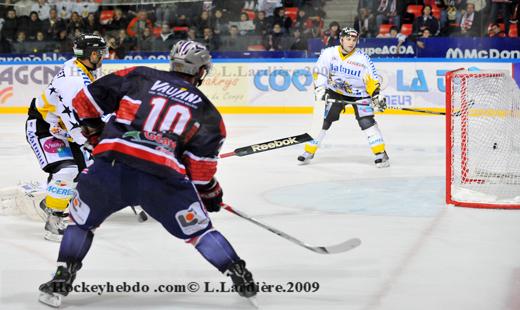 Photo hockey Ligue Magnus - Ligue Magnus : 12ème journée : Grenoble  vs Rouen - Pôle-Sud Imprenable!!!