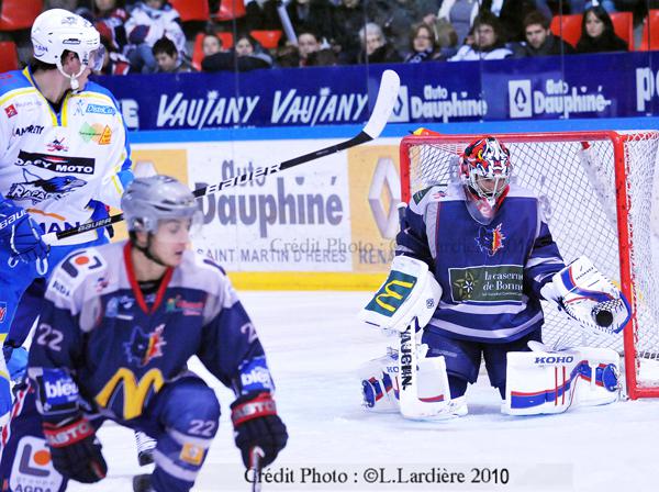 Photo hockey Ligue Magnus - Ligue Magnus : 12ème journée : Grenoble vs Gap - Grenoble plus coriace que le rapace! Photo hockey Ligue Magnus - Ligue Magnus : 12ème journée : Grenoble vs Gap - Grenoble plus coriace que le rapace!